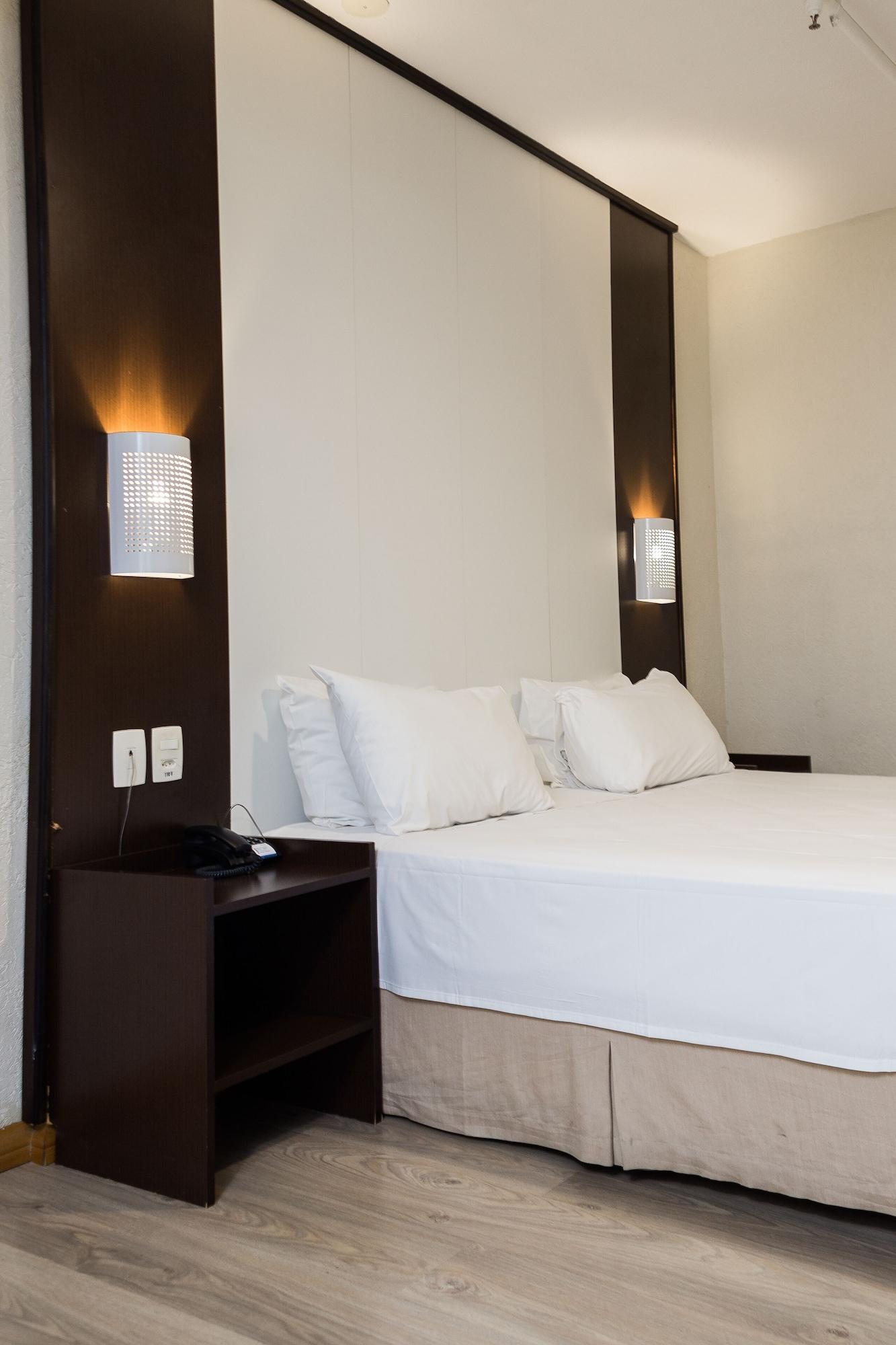 Master Express Moinhos De Vento Hotel Porto Alegre Kültér fotó