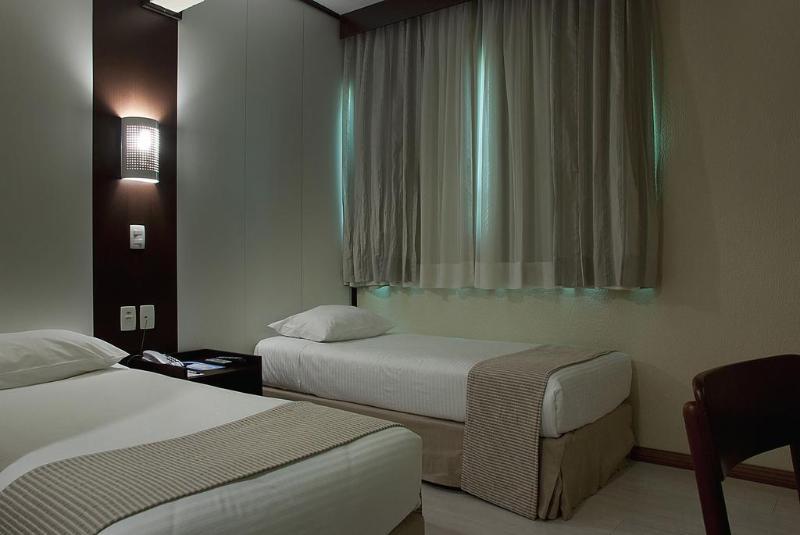 Master Express Moinhos De Vento Hotel Porto Alegre Kültér fotó
